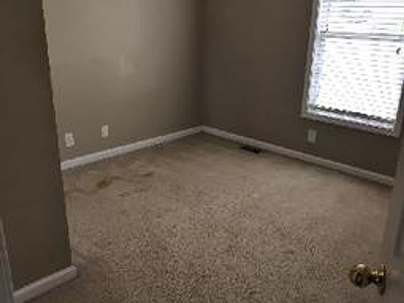5th image of 3274 N Senseney Cir