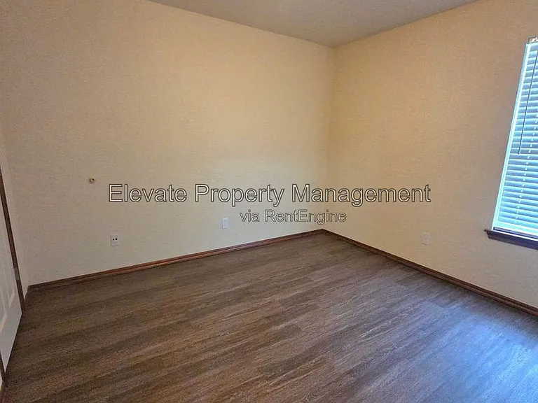 804 SW 151st St #A — Photo 13