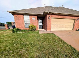 17201 Cedar Dr, Edmond, OK 73012