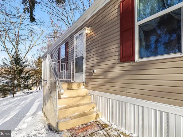 404 Dogwood Ln, New Providence, PA 17560