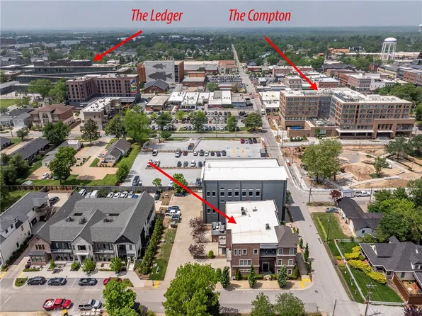 228 SE 2nd St, Bentonville, AR 72712