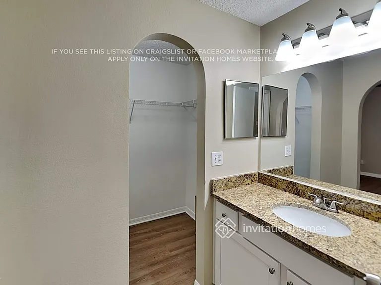 2836 Maderia Cir — Photo 13