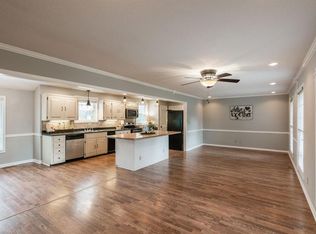 1027 Hickory Harbor Dr, Gallatin, TN 37066