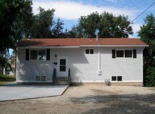 69 N 6th St, Tooele, UT 84074