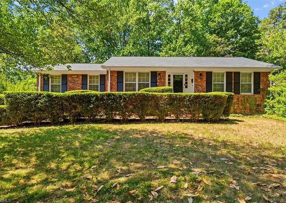 1st image of 4311 Dogwood Dr