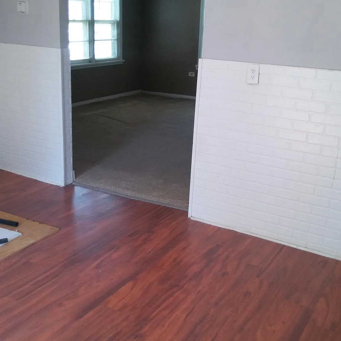 3 bed, 1200 sqft, $850 — Photo 1