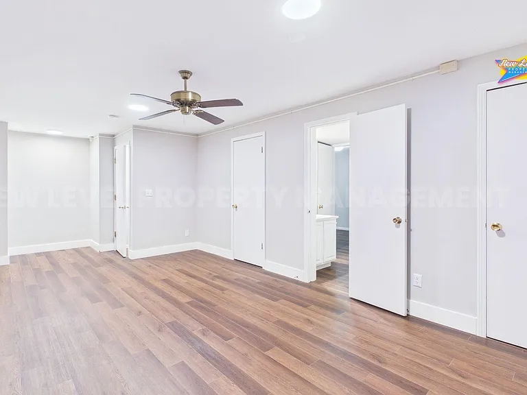 Unit Photo
