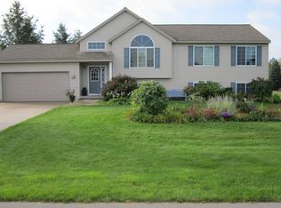 577 Strohm Rd, Traverse City, MI 49696