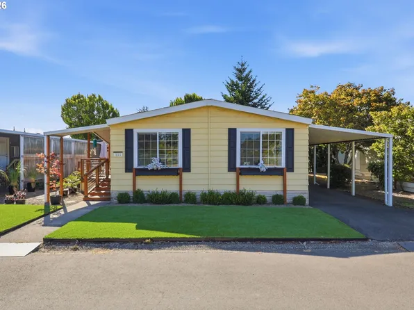 13640 SE Highway 212 Unit 111, Clackamas, OR 97015