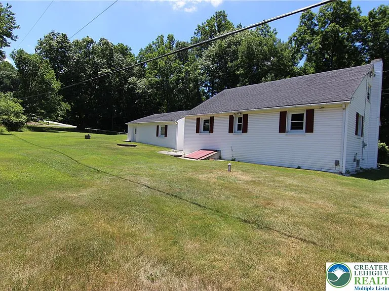151 Dogwood Dr — Photo 20