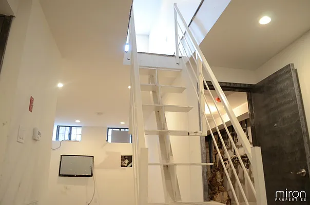 Rented by Miron Properties | media 43