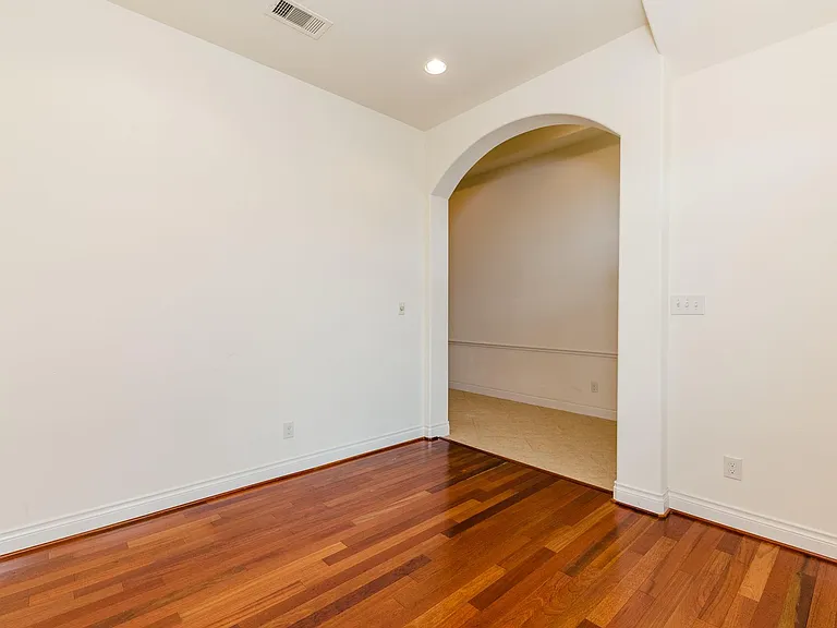 2703 Wild Lilac Dr — Photo 5