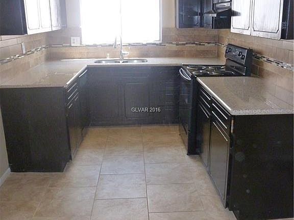 5th image of 3501 Anthony Dr
