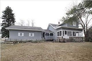 2nd image of 5044 Pettis Ave NE