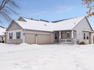 820 Woodduck Dr, Woodbury, MN 55125