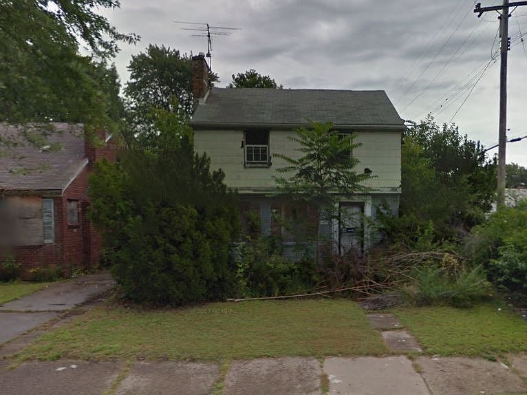 1st image of 19926 Greeley St