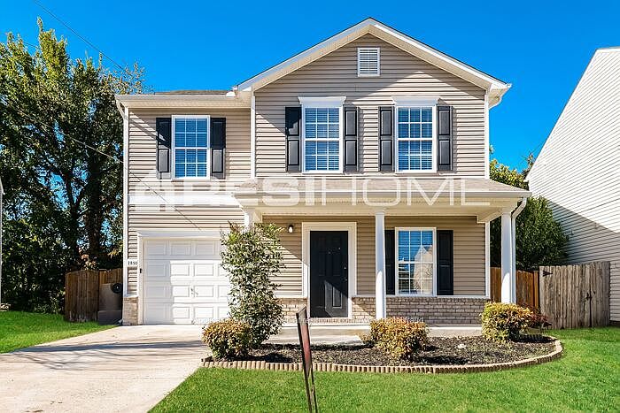 1st image of 2890 Creekbend Dr