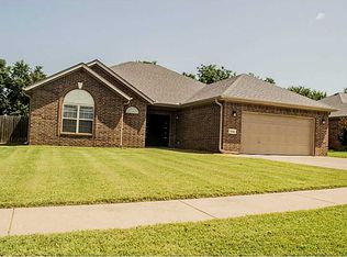 4744 Tumbleweed St, Fayetteville, AR 72704