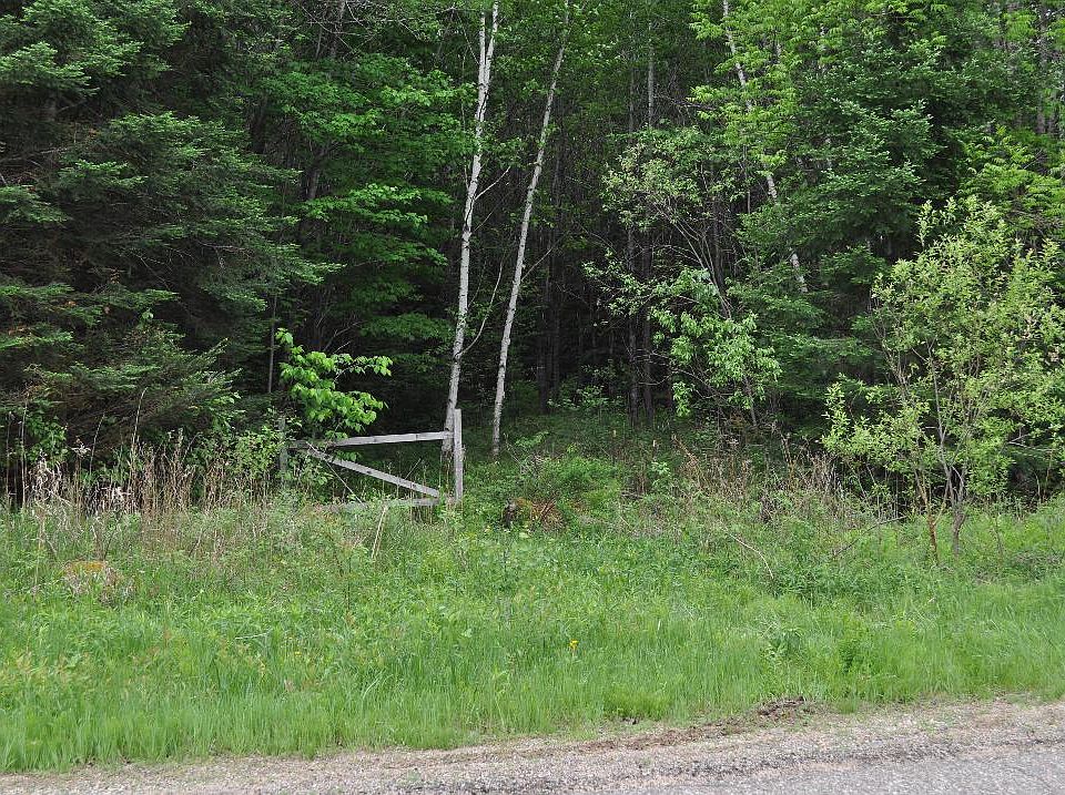 Access from Old 8 Road
