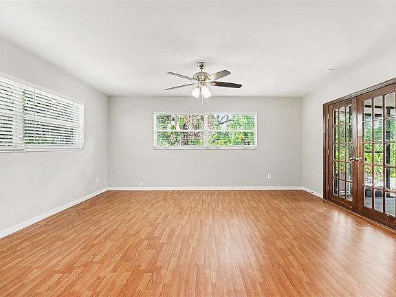 5th image of 714 COULTER PLACE
