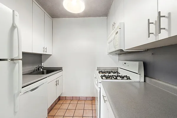 Rented by Citi Habitats | media 4