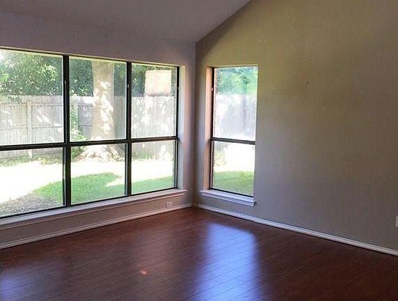 3rd image of 6801 Dalmation Cir