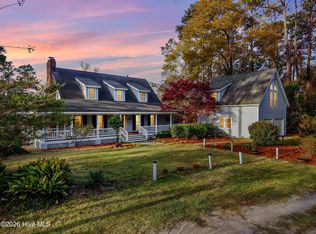 1321 Marsh Line Ct SW, Shallotte, NC 28470