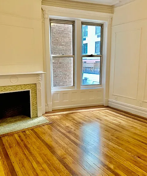 76 W 82nd St #2A — Photo 1