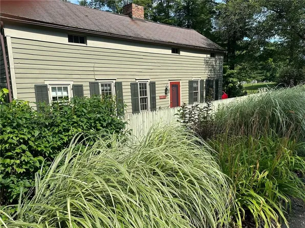 2415 Salt Point Turnpike, Clinton Corners, NY 12514