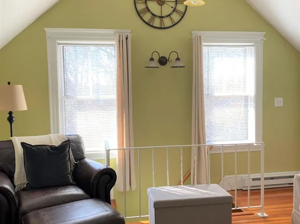 70 Powder House Blvd #2, Somerville, MA 02144