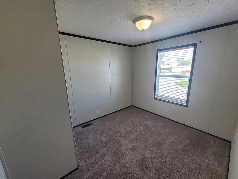 5604 Candle St — Photo 10
