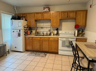 6 Lawton St #2-1R, Pawtucket, RI 02860