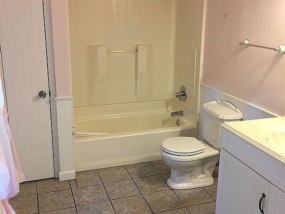 5th image of 5687 N Church St