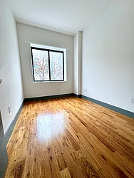 Rented by Safdie Realty Group