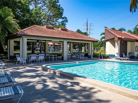 5th image of 1808 Hammock Pine Blvd #1808