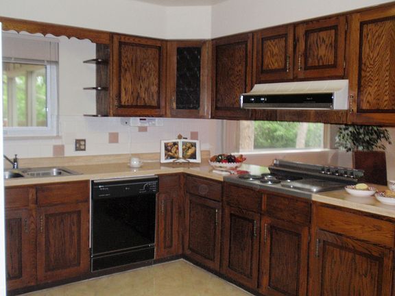 Includes Double Ovens