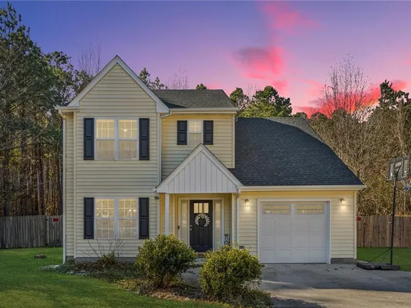 137 Bear St, Moyock, NC 27958