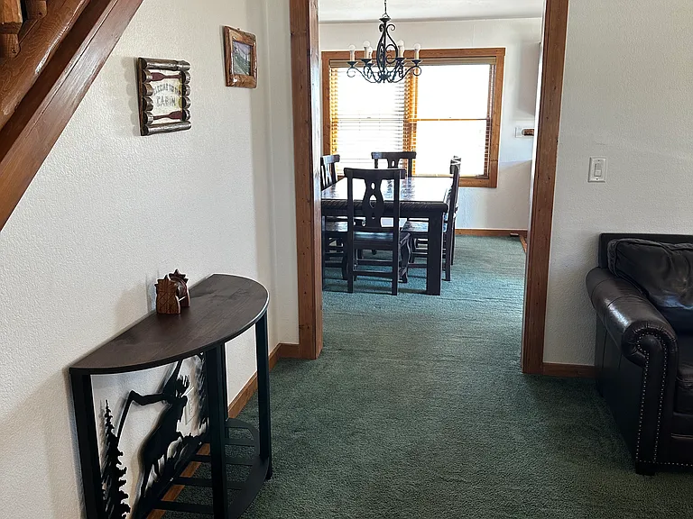 430 Fuller Dr — Photo 12