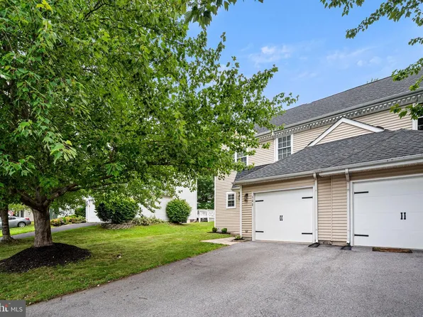 123 Azalea Cir, Royersford, PA 19468
