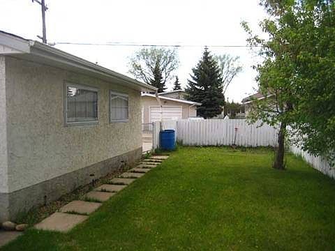 4th image of 8121 84th Ave