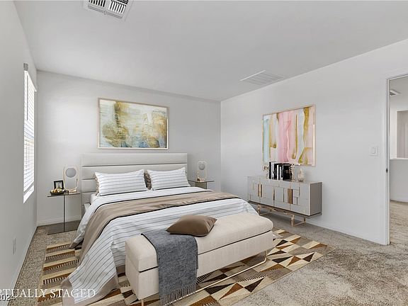 2nd image of 4020 Campeche Ave