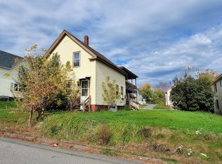 15 Brook St, Waterville, ME 04901