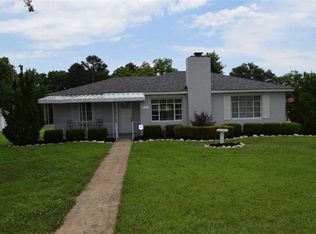 242 Caston Cir, Boiling Springs, SC 29316