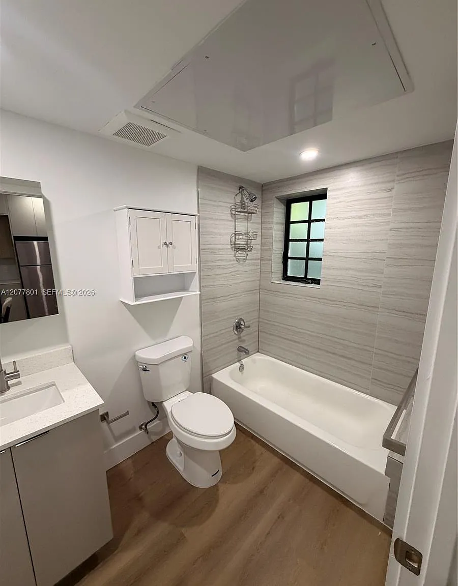 Polo Condo — Photo 4