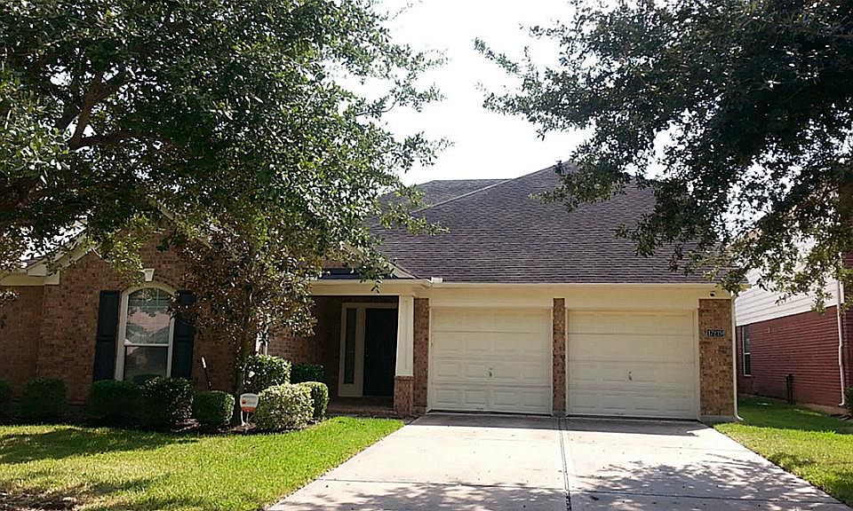 1st image of 17219 Sheffield Bend Dr