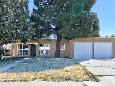 714 Grove St NE, Albuquerque, NM, 87108