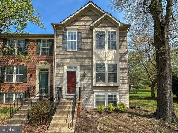 14358 Haysickle Ct, Centreville, VA 20121