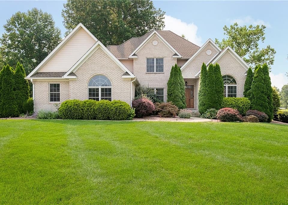 3939 Golf Bag Ln, Terre Haute, IN 47802 MLS 21802612