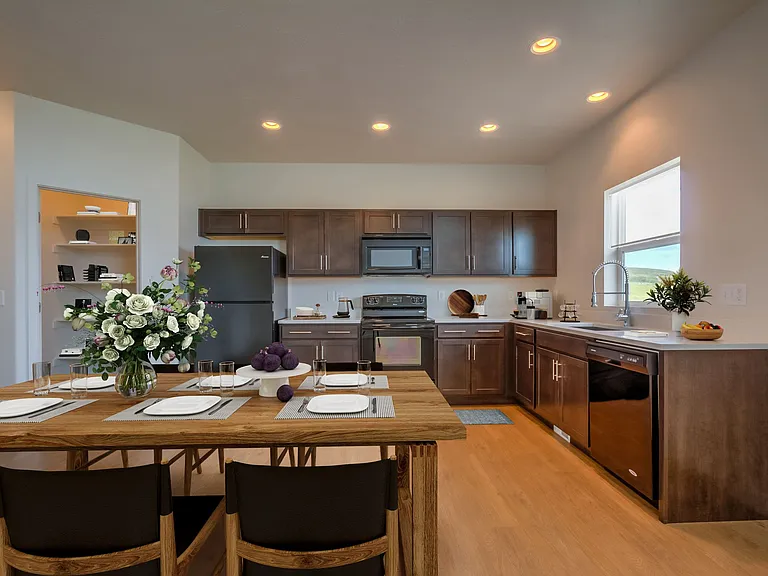 Rockwell Village — Photo 1