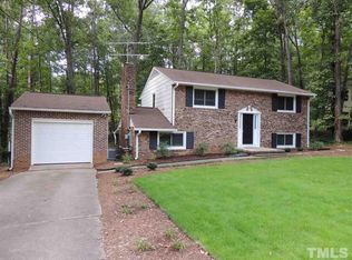 1201 Cypress Rd, Chapel Hill, NC 27517